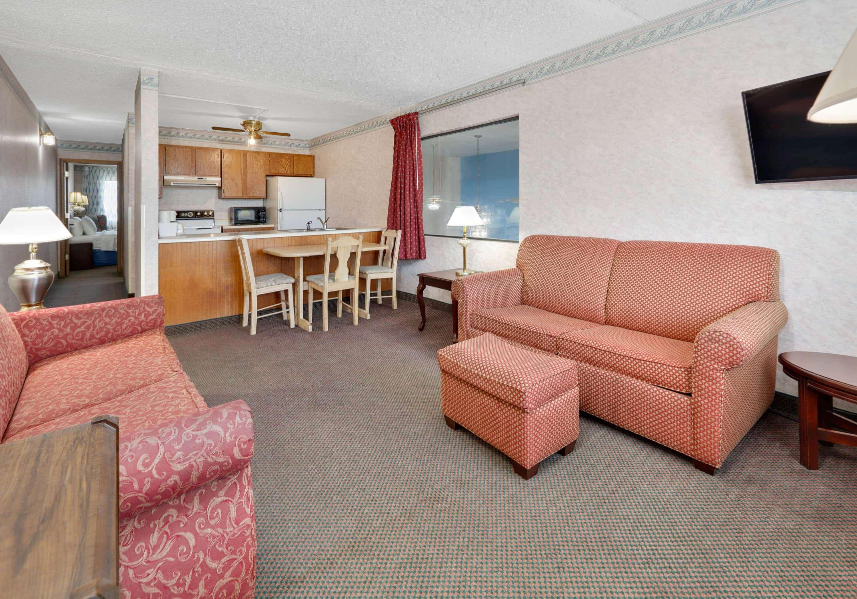 Days Inn & Suites By Wyndham Bentonville Kültér fotó