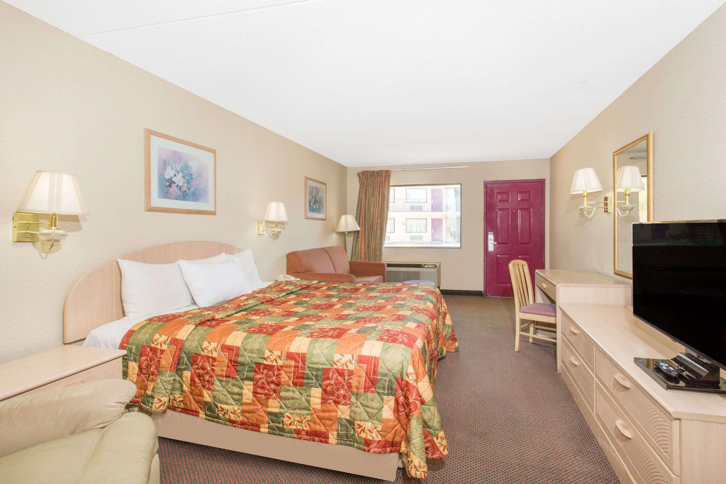 Days Inn & Suites By Wyndham Bentonville Kültér fotó